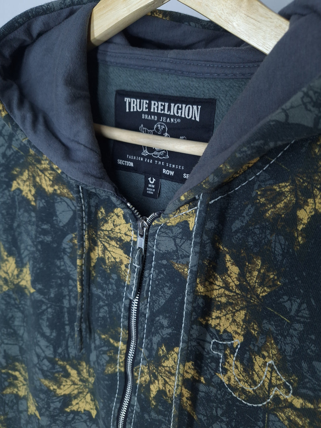 POLERON TRUE RELIGION